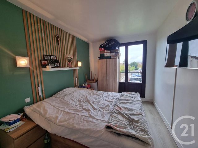 Appartement F3 à louer - 3 pièces - 62.95 m2 - BRIE COMTE ROBERT - 77 - ILE-DE-FRANCE - Century 21 Concept Immobilier