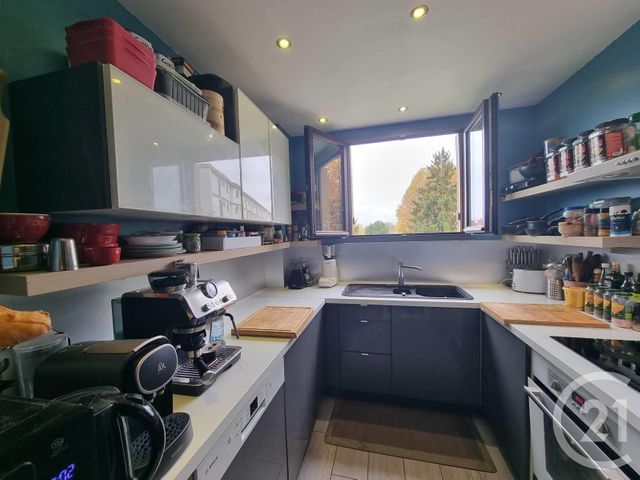 Appartement F3 à louer - 3 pièces - 62.95 m2 - BRIE COMTE ROBERT - 77 - ILE-DE-FRANCE - Century 21 Concept Immobilier