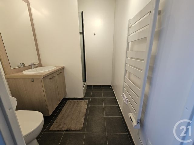 Appartement F1 bis à louer - 2 pièces - 29.44 m2 - BRIE COMTE ROBERT - 77 - ILE-DE-FRANCE - Century 21 Concept Immobilier