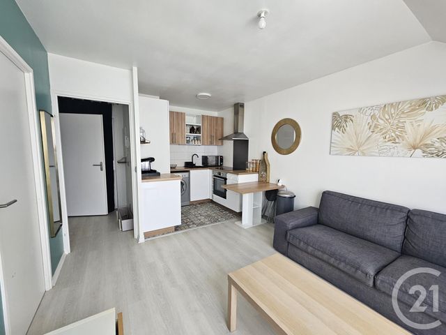 Appartement F1 bis à louer - 2 pièces - 29.44 m2 - BRIE COMTE ROBERT - 77 - ILE-DE-FRANCE - Century 21 Concept Immobilier