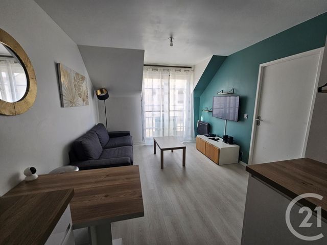 Appartement F1 bis à louer - 2 pièces - 29.44 m2 - BRIE COMTE ROBERT - 77 - ILE-DE-FRANCE - Century 21 Concept Immobilier