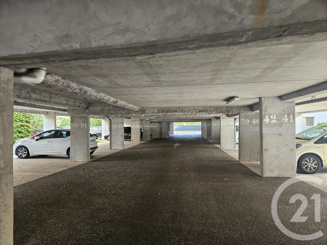 Appartement F1 bis à louer - 2 pièces - 29.44 m2 - BRIE COMTE ROBERT - 77 - ILE-DE-FRANCE - Century 21 Concept Immobilier