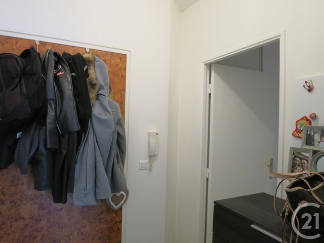 Appartement F2 à louer - 2 pièces - 47.22 m2 - BRIE COMTE ROBERT - 77 - ILE-DE-FRANCE - Century 21 Concept Immobilier