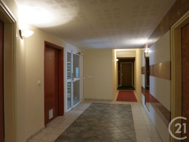 Appartement F2 à louer - 2 pièces - 47.22 m2 - BRIE COMTE ROBERT - 77 - ILE-DE-FRANCE - Century 21 Concept Immobilier