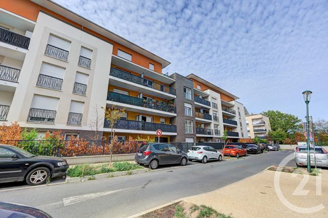 Appartement F2 à vendre - 2 pièces - 44.8 m2 - OZOIR LA FERRIERE - 77 - ILE-DE-FRANCE - Century 21 Concept Immobilier