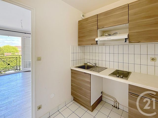 Appartement F1 à louer - 1 pièce - 30.8 m2 - BRIE COMTE ROBERT - 77 - ILE-DE-FRANCE - Century 21 Concept Immobilier