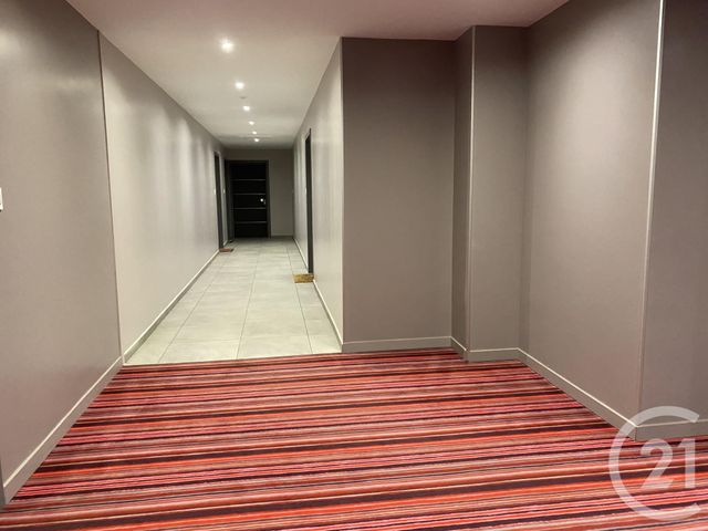 Appartement F2 à louer - 2 pièces - 51.42 m2 - SANTENY - 94 - ILE-DE-FRANCE - Century 21 Concept Immobilier